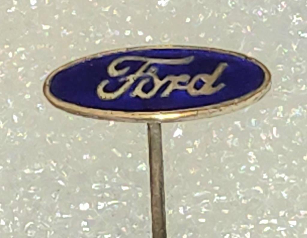 Vintage Ford Emaille Speldje - Blauw Ovaal Logo, Ophalen of Verzenden, Gebruikt, Merk, Speldje of Pin