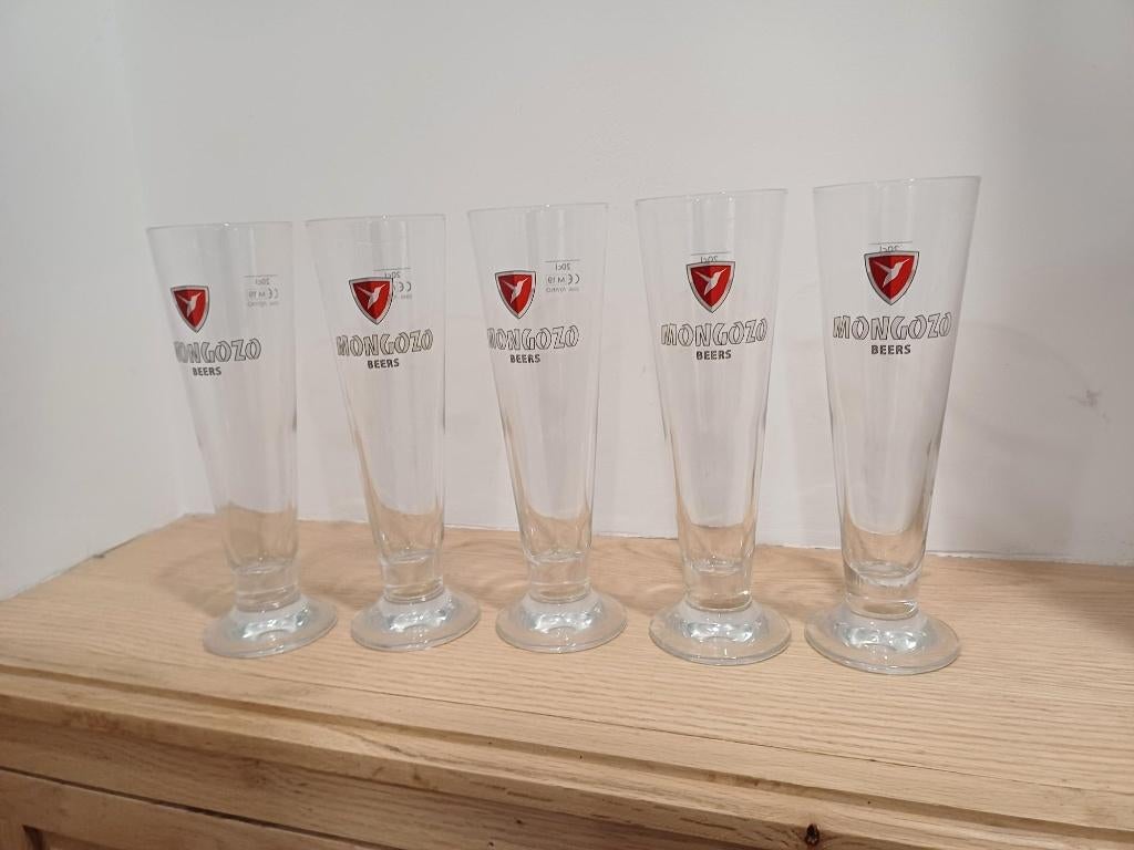 Mongozo bierglazen (5 stuks), Ophalen of Verzenden, Zo goed als nieuw, Bierglas
