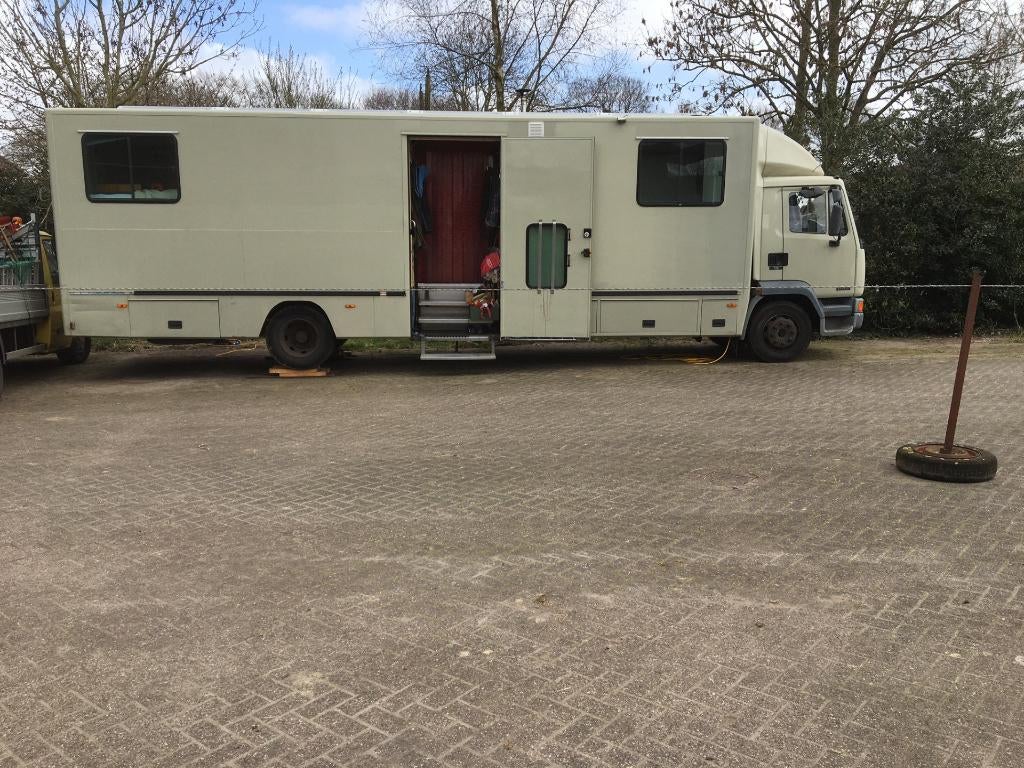 DAF vrachtwagencamper mrb 160,-/kwartaal, Overige merken, Buscamper of Camperbus, Afzuigkap, Tot en met 3