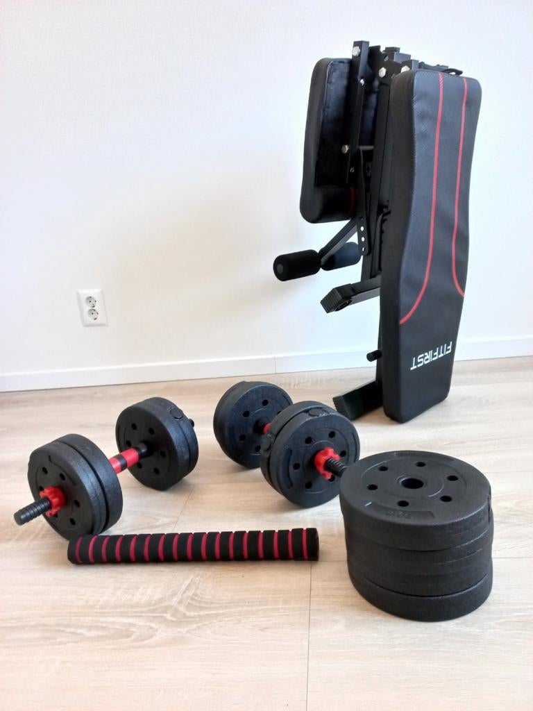 Verstelbare fitnessbank en halterset, Sport en Fitness, Fitnessmaterialen, Ophalen, Zo goed als nieuw