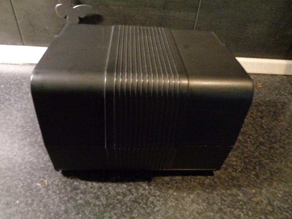 zwarte kunsthouder voor cd/dvd, Ophalen of Verzenden, Nieuw, Kunststof, Cd's