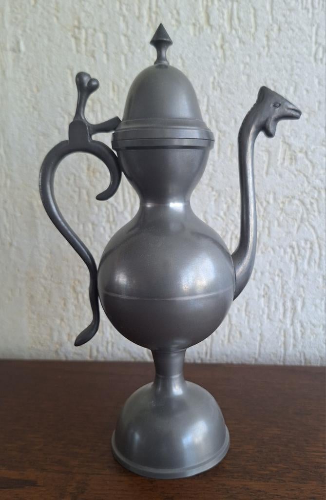 Te koop: tinnen sierkan, Ophalen