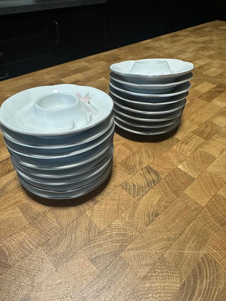 Eierdopjes 16x, Diversen, Pasen, Ophalen of Verzenden, Zo goed als nieuw