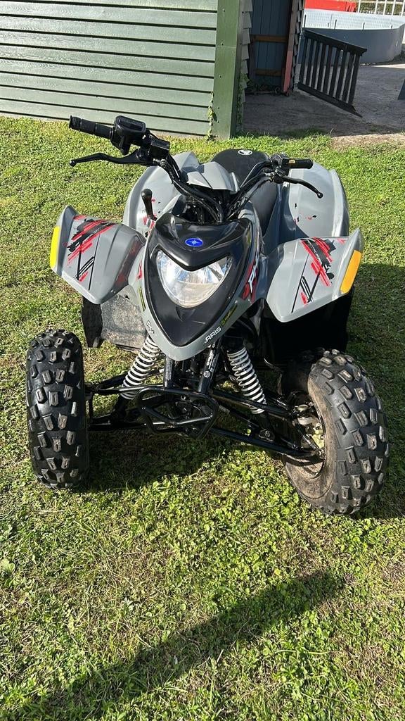 Polaris Phoenix 200cc automaat quad