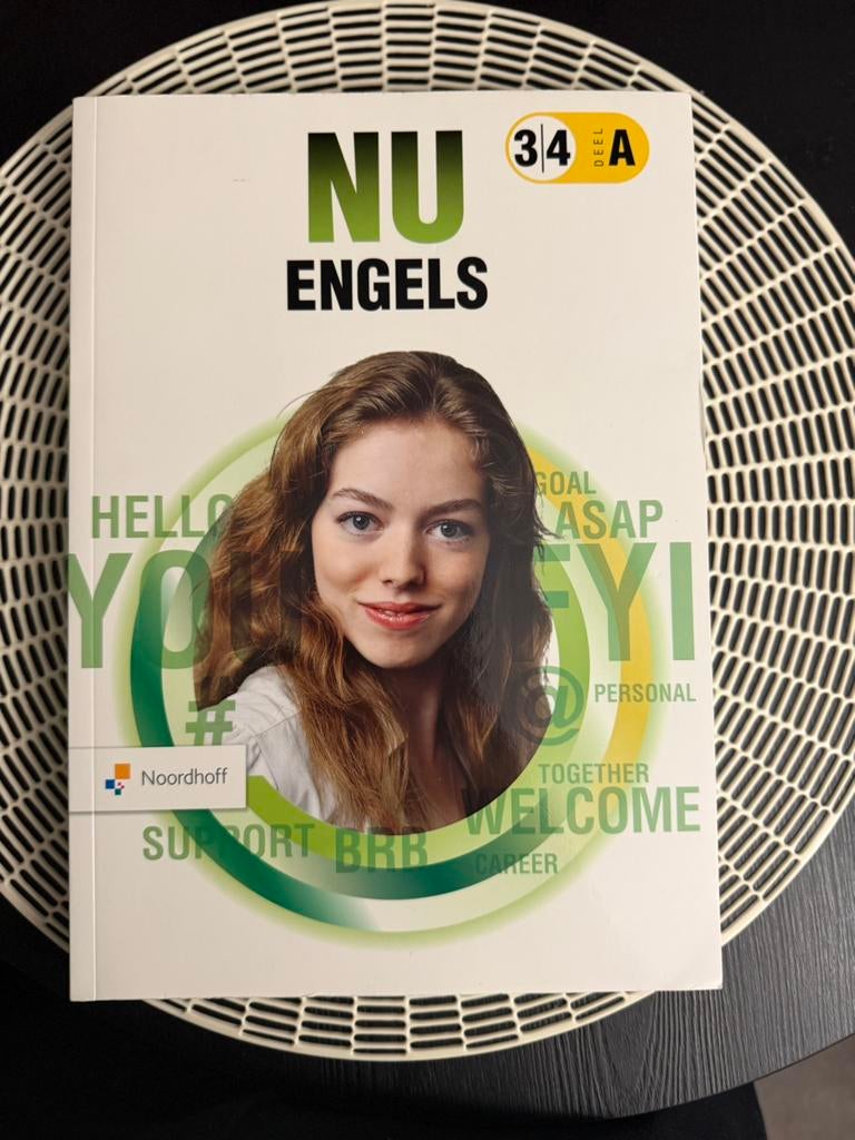 Mbo school boeken(office en management support specialist), Ophalen of Verzenden, Nieuw, Overige niveaus