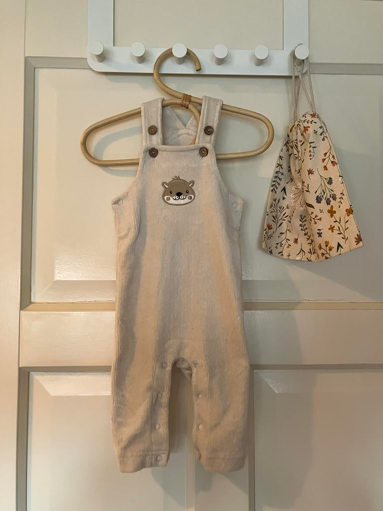 Tuinbroek corduroy maat 68 met schattige opdruk, Ophalen of Verzenden, Gebruikt, Jongetje of Meisje, Broekje