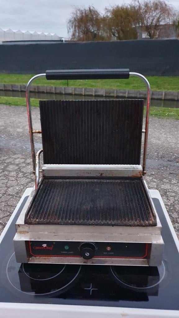 twee x Contactgrill professionele contact grill, Ophalen