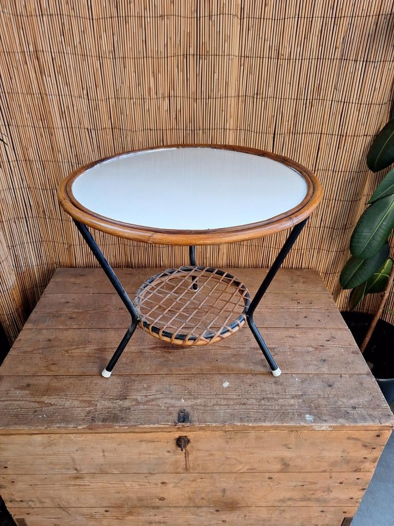 Rohe Noordwolde tafeltje, Minder dan 55 cm, Gebruikt, Rechthoekig, Ophalen