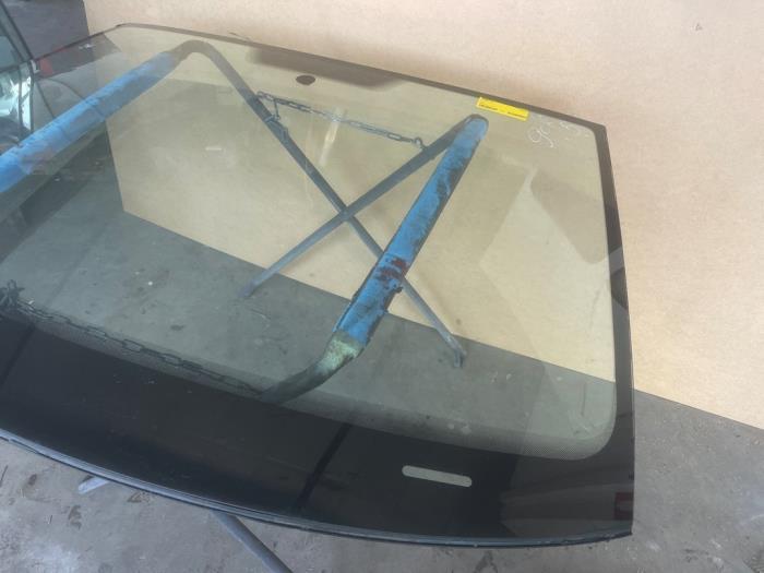 Voorruit van een Volkswagen Golf, Gebruikt, -, -, -