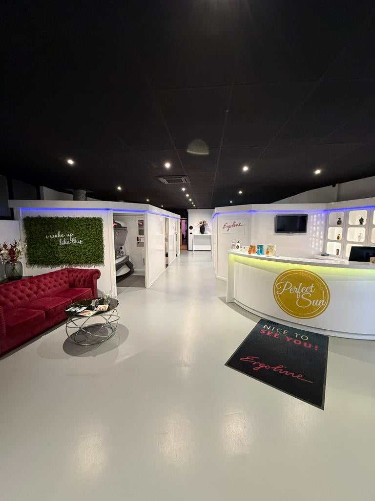 Zonnestudio cabines ergoline voor zonnebanken, Ophalen