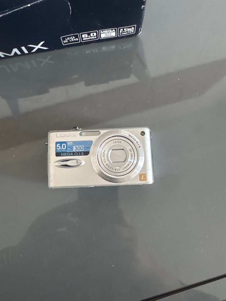 Panasonic Lumix DMC-FX8 Digitale Camera - Zilver, Gebruikt, Compact, Ophalen of Verzenden, 4 t/m 7 keer