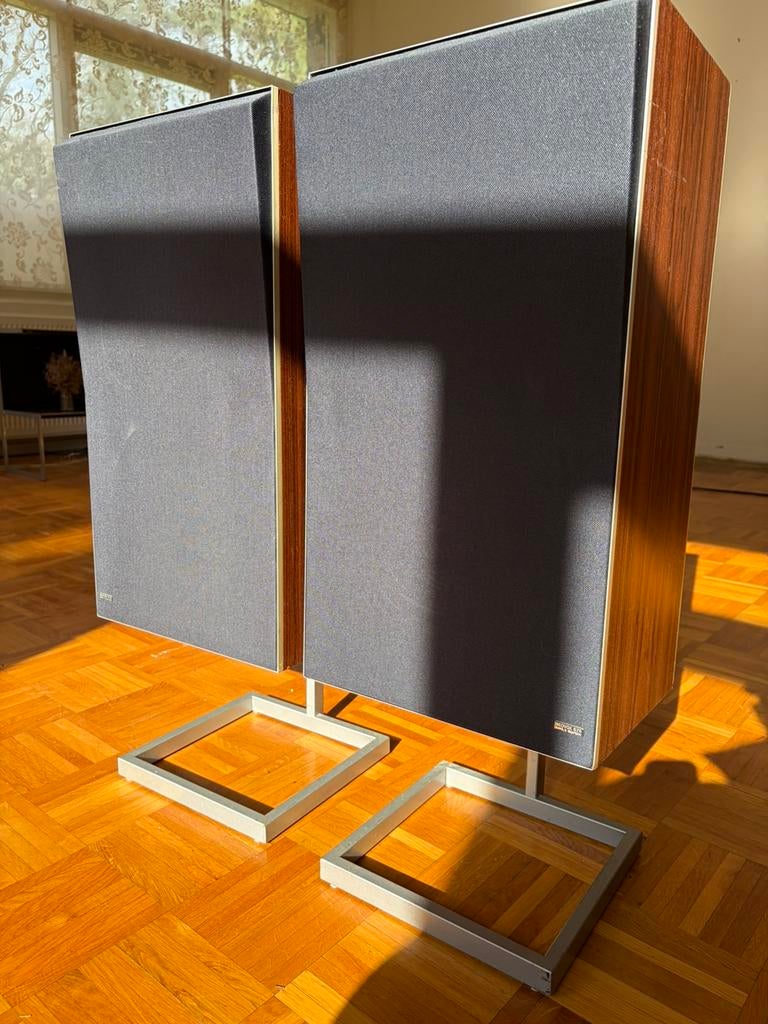 Bang & Olufsen Beovox S75 op originele stands – matching, Ophalen, Zo goed als nieuw, Front, Rear of Stereo speakers, Overige merken