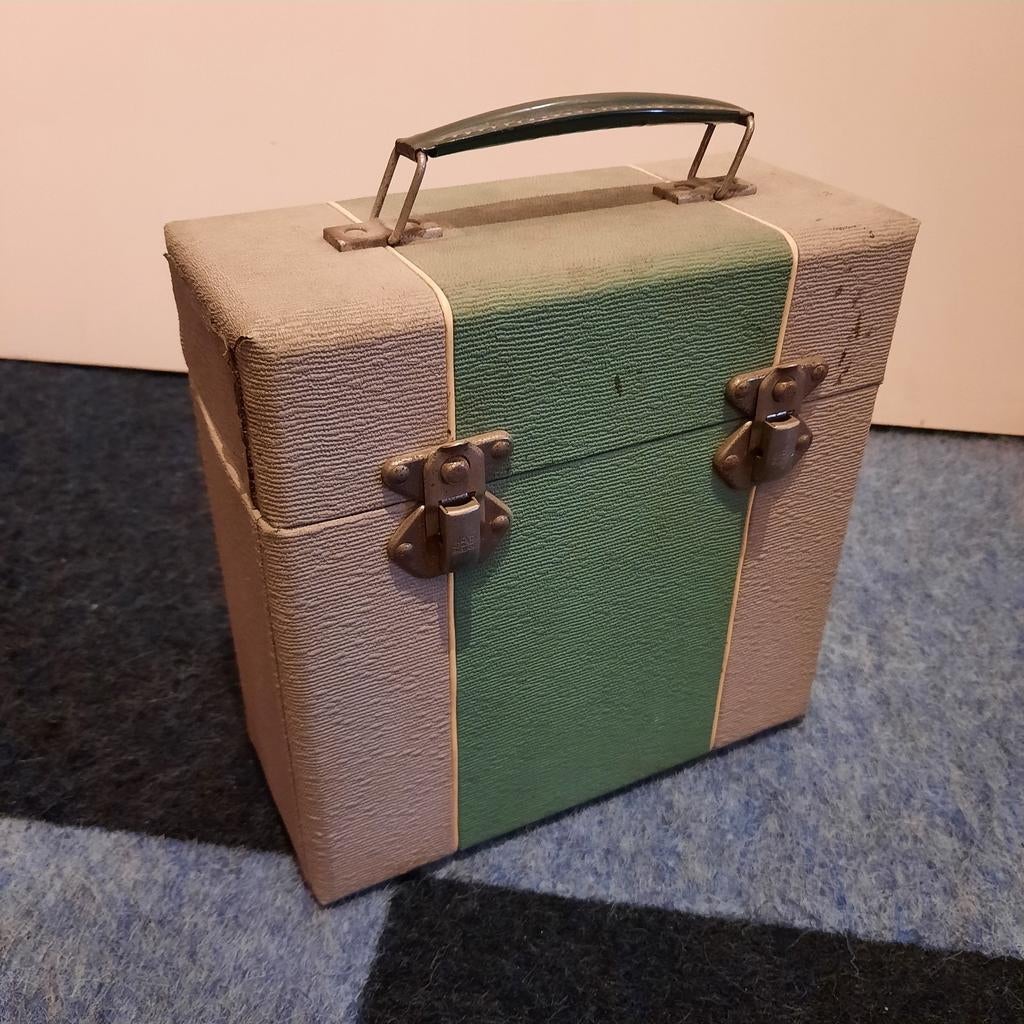 Retro vintage platenkoffer voor 7 inch vinyl singels (grijs), Ophalen of Verzenden, Gebruikt, 7 inch