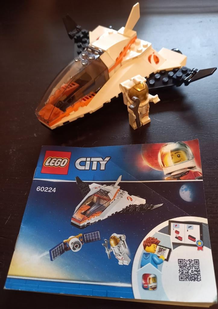 Lego City 60244 Ruimtevaartuig met astronaut, Ophalen of Verzenden, Zo goed als nieuw, Complete set, Lego