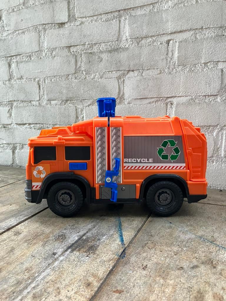 8 grote Speelgoedauto’s (, Ophalen, Gebruikt