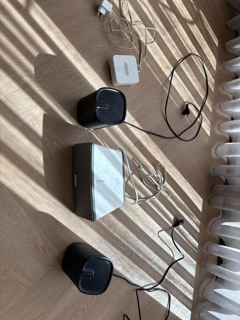 Sonos set: Play:3, 2x Play:1 & Bridge - Zo goed als nieuw, Audio, Tv en Foto, Luidsprekers, Ophalen of Verzenden, Zo goed als nieuw