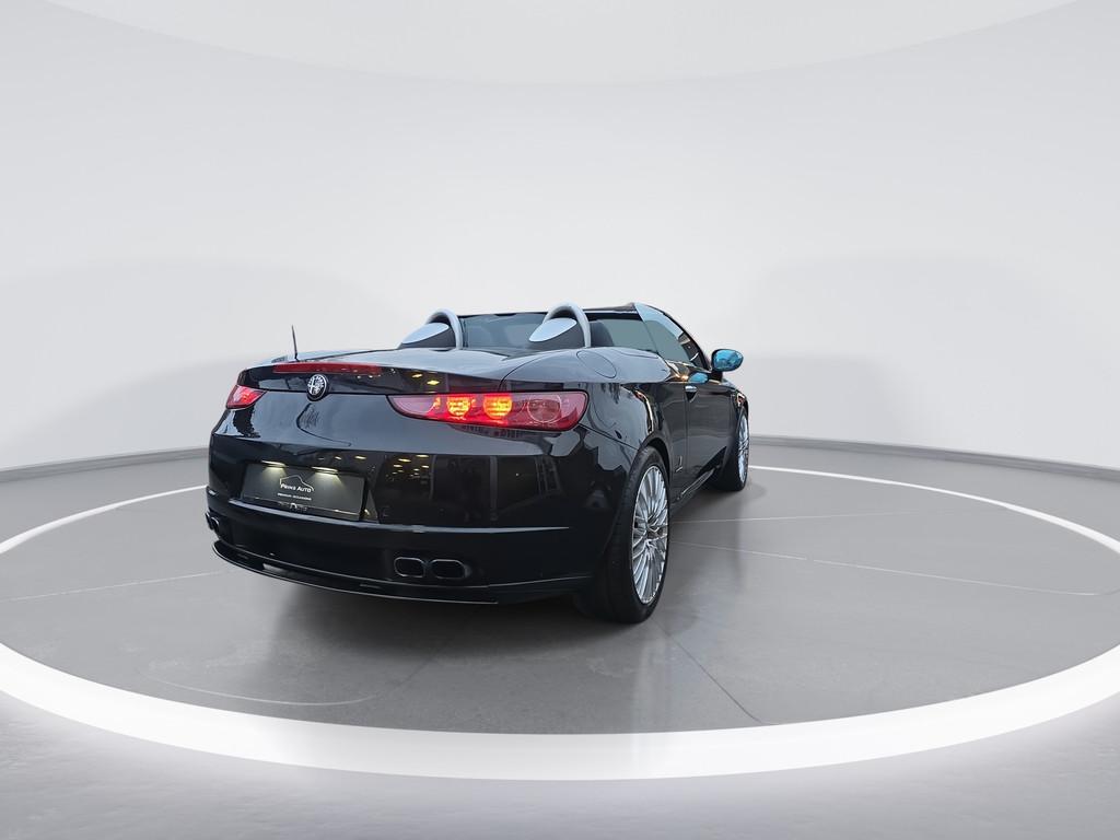 Alfa Romeo Spider 2.2 JTS Exclusive |CLIMA|CRUISE|STOELVERW., Gebruikt, Zwart, 4 cilinders, Cabriolet