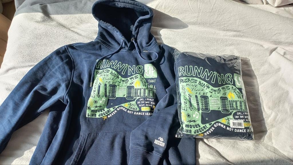 Nieuwe Serious Request 2025 hoodie songteksten XL, Ophalen of Verzenden, Nieuw, Maat 56/58 (XL)