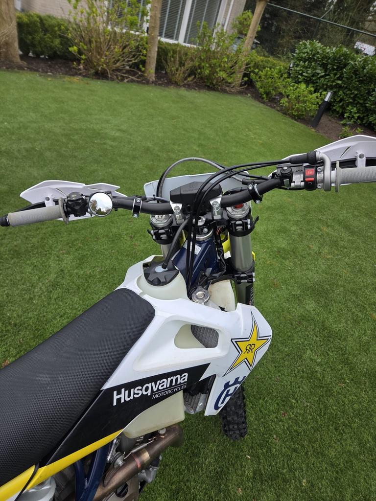 Husqvarna Enduro Motor - Perfect voor Off-Road Avonturen, Motoren, Motorrijbewijs A, Gebruikt, Particulier, Meer dan 35 kW