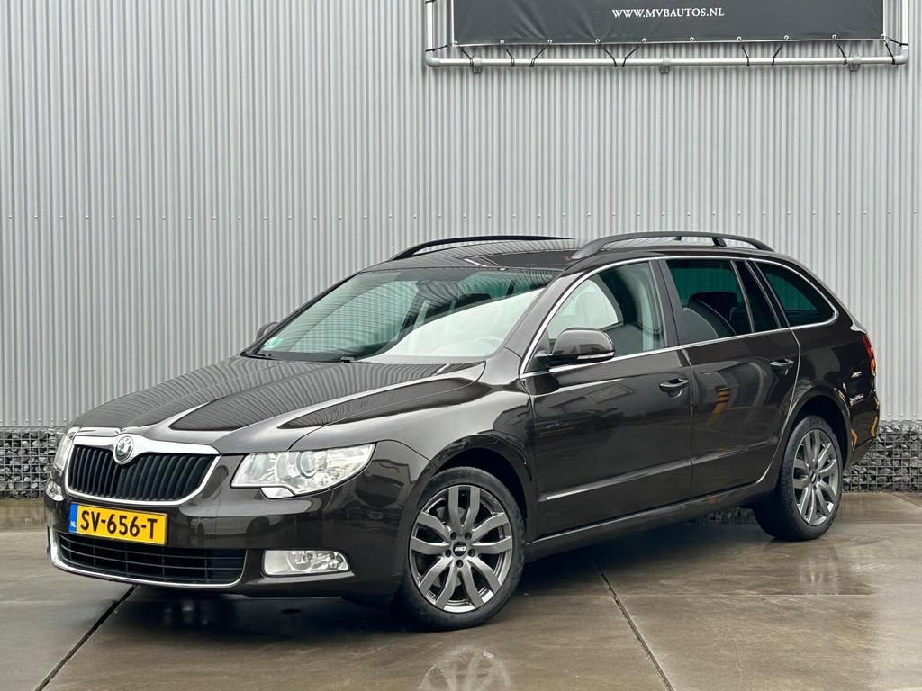Skoda Superb Combi 2.0 TDI Greentech Arctic Active, Navi, Cl, Euro 5, Stof, 4 cilinders, Bruin