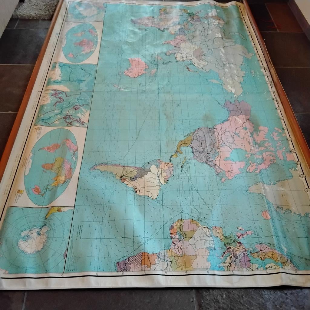 Vintage "Nieuwe wereldkaart" Wolters-Noordhoff 1974 Wandkaar, Gelezen, Ophalen of Verzenden, Landkaart, 1800 tot 2000