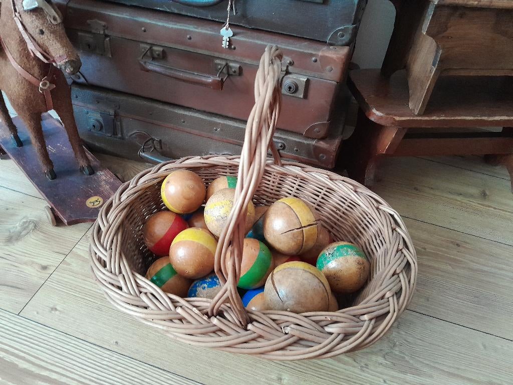~ Oude Houten Ballen, Ophalen of Verzenden