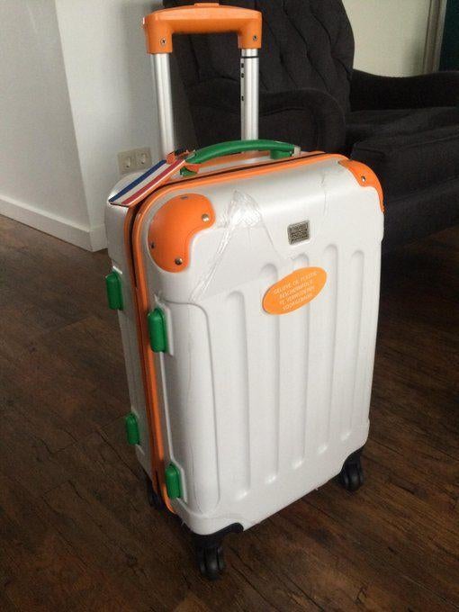 NIEUWE Postcodeloterij koffer op wieltjes!, Sieraden, Tassen en Uiterlijk, Koffers, Wieltjes, 50 tot 60 cm, Hard kunststof, Nieuw