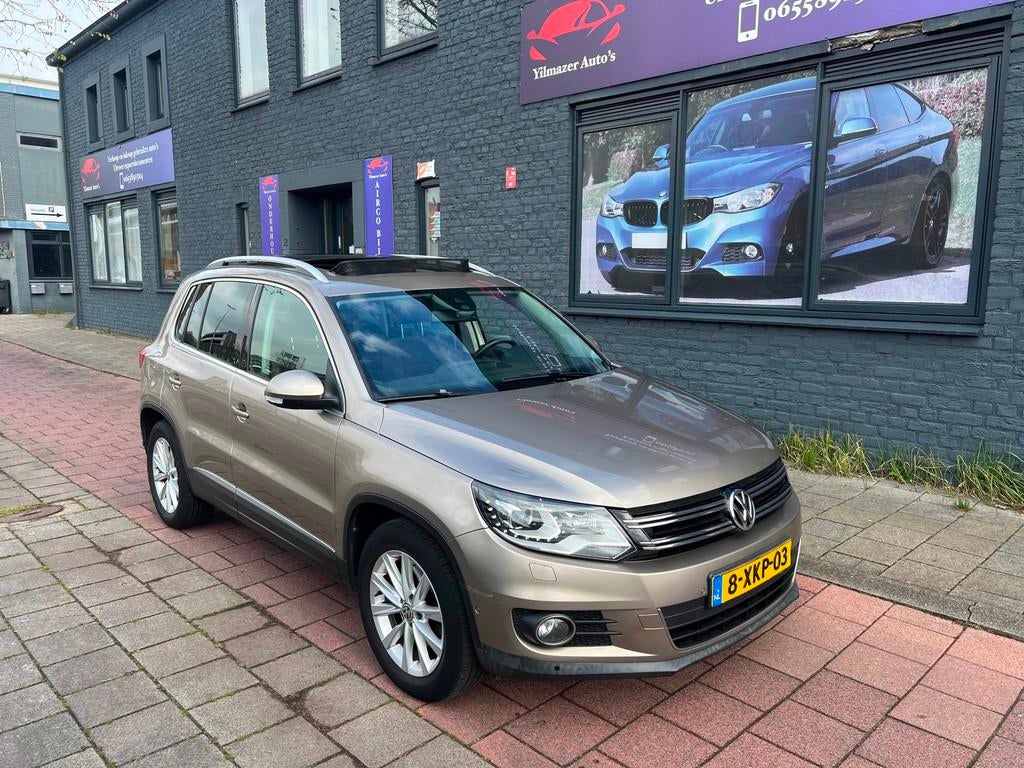 Volkswagen Tiguan 1.4 TSI Sport&Style panaromadak camera, Euro 5, 4 cilinders, Alcantara, Bedrijf