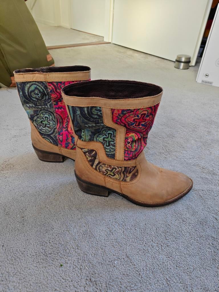 Beige cowboylaarzen maat 40, Ophalen of Verzenden