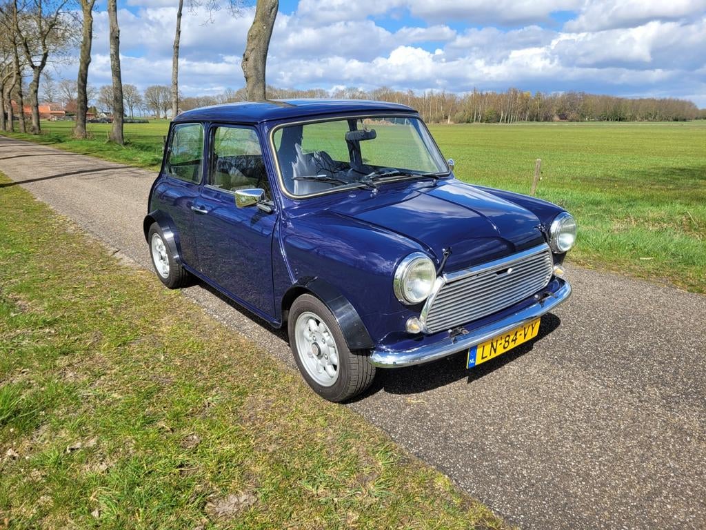 Classic Mini uit 1984 met 1275 belasting vrij, Voorwielaandrijving, 4 cilinders, Blauw, Origineel Nederlands