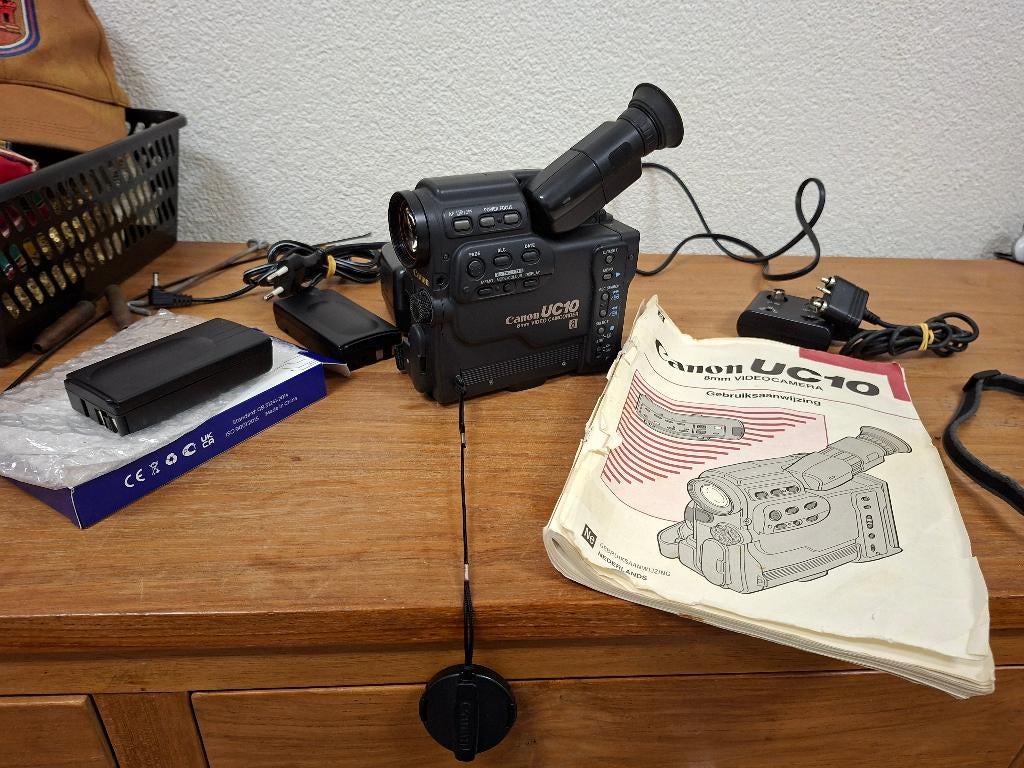 vintage video camera canon uc 10 compleet + nieuwe accu, Ophalen of Verzenden, 1960 tot 1980, Filmcamera