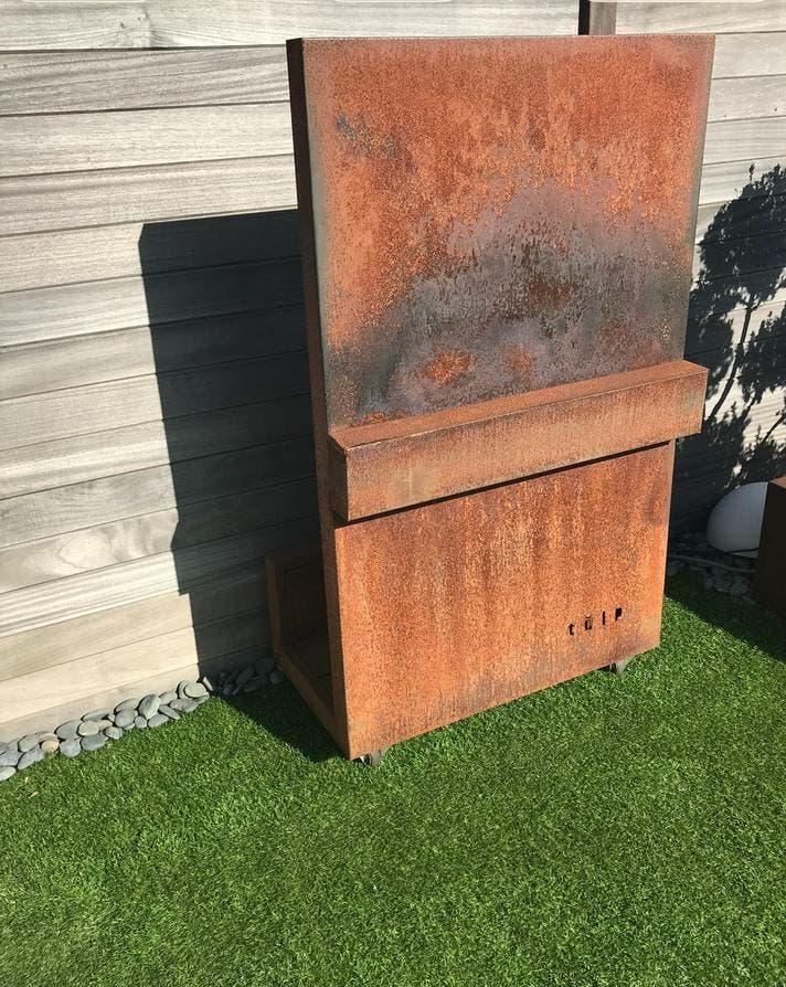 Tulp Cortenstaal buiten gashaard verrijdbaar, Ophalen, Gebruikt