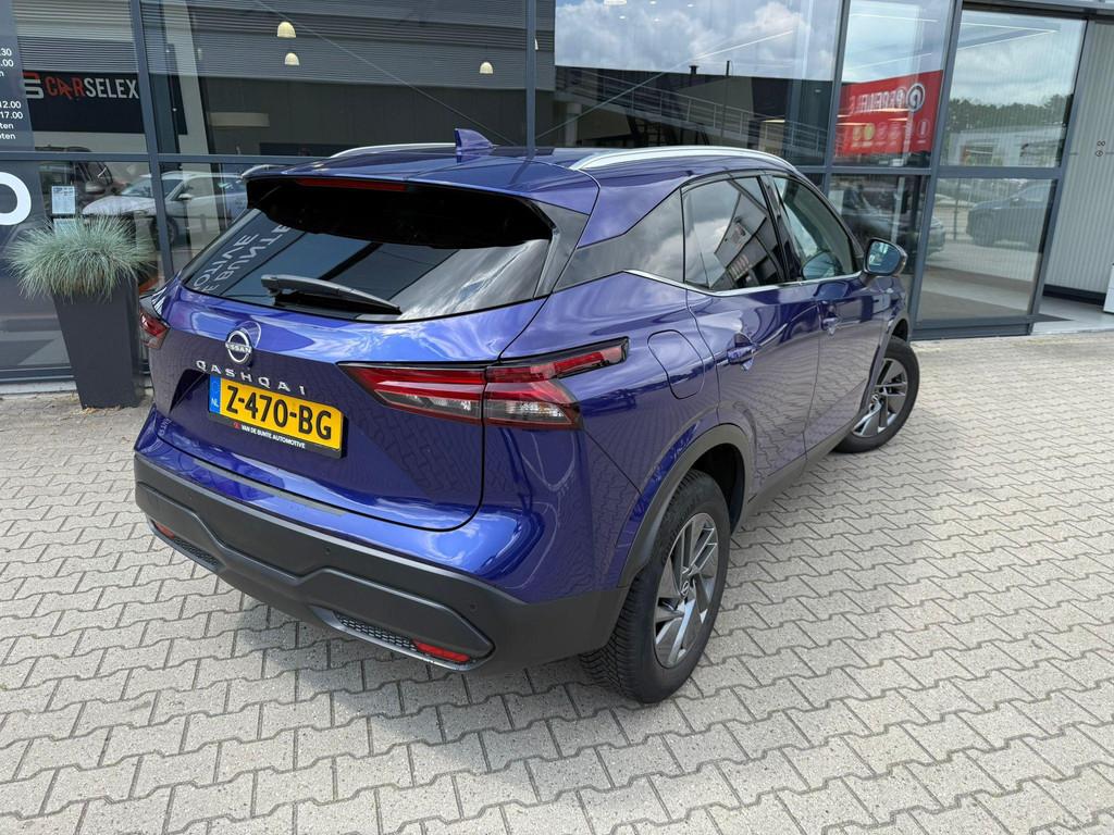 Nissan Qashqai 1.3 MHEV Acenta *Trekhaak & Panoramadak*, Voorwielaandrijving, Stof, Gebruikt, 4 cilinders