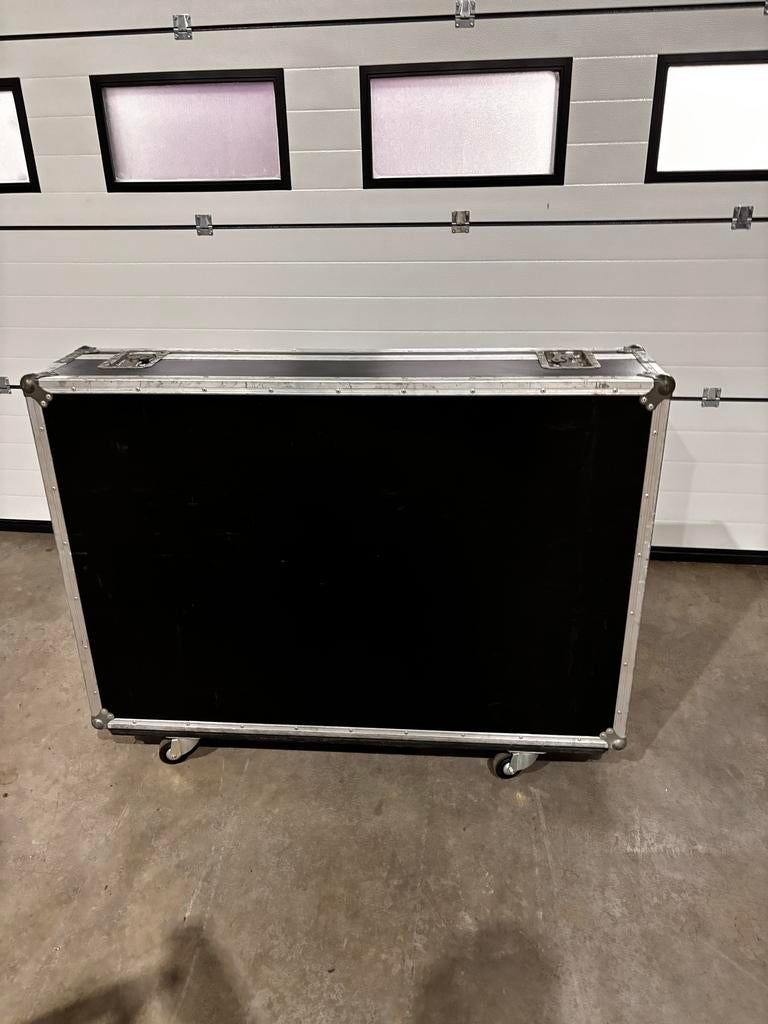 Flightcase op wielen, Muziek en Instrumenten, Behuizingen en Koffers, Ophalen, Gebruikt, Overige instrumenten, Flightcase