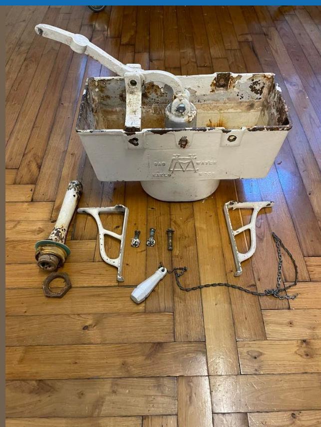 Antieke wc tank, Doe-het-zelf en Verbouw, Sanitair, Ophalen, Gebruikt, Toilet