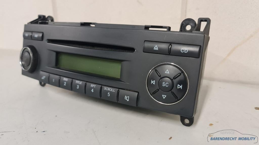 Radio CD speler Mercedes Sprinter W906 A0048203986 origineel, Gebruikt, Mercedes-Benz AG, Mercedes-Benz, Ophalen of Verzenden
