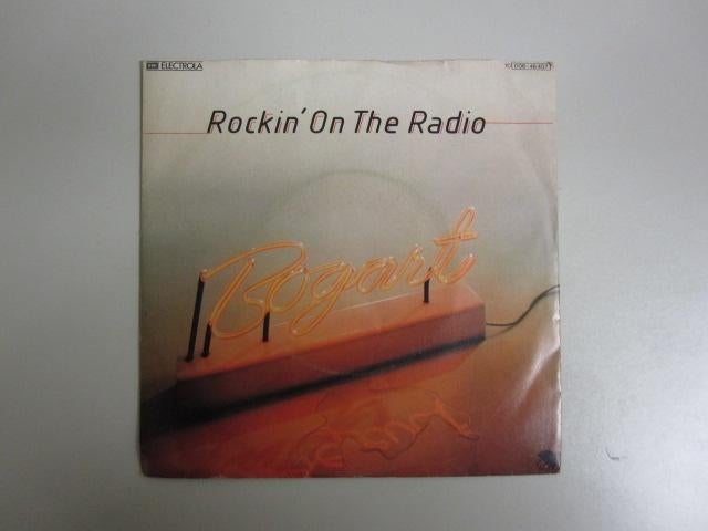 BOGART -  rockin on the radio - vinyl 7", Gebruikt, 7 inch, Single, Ophalen of Verzenden