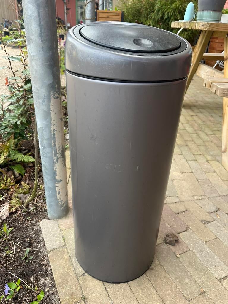 Prullebak 30L, Ophalen, Kunststof, 50 tot 75 cm, 20 tot 30 liter