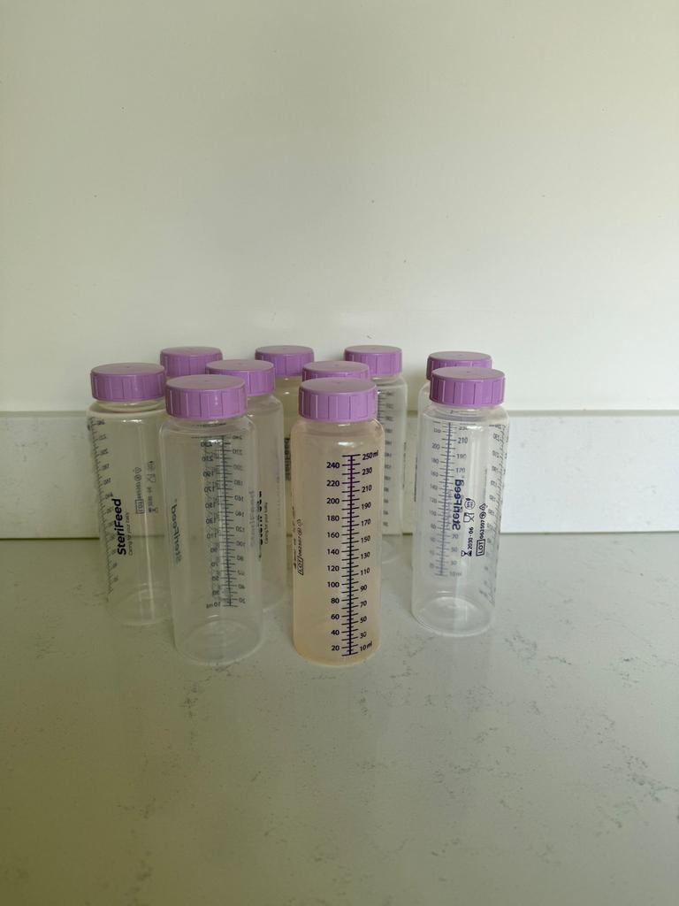 Bewaar flesjes moedermelk, Ophalen of Verzenden, Zo goed als nieuw, Overige typen