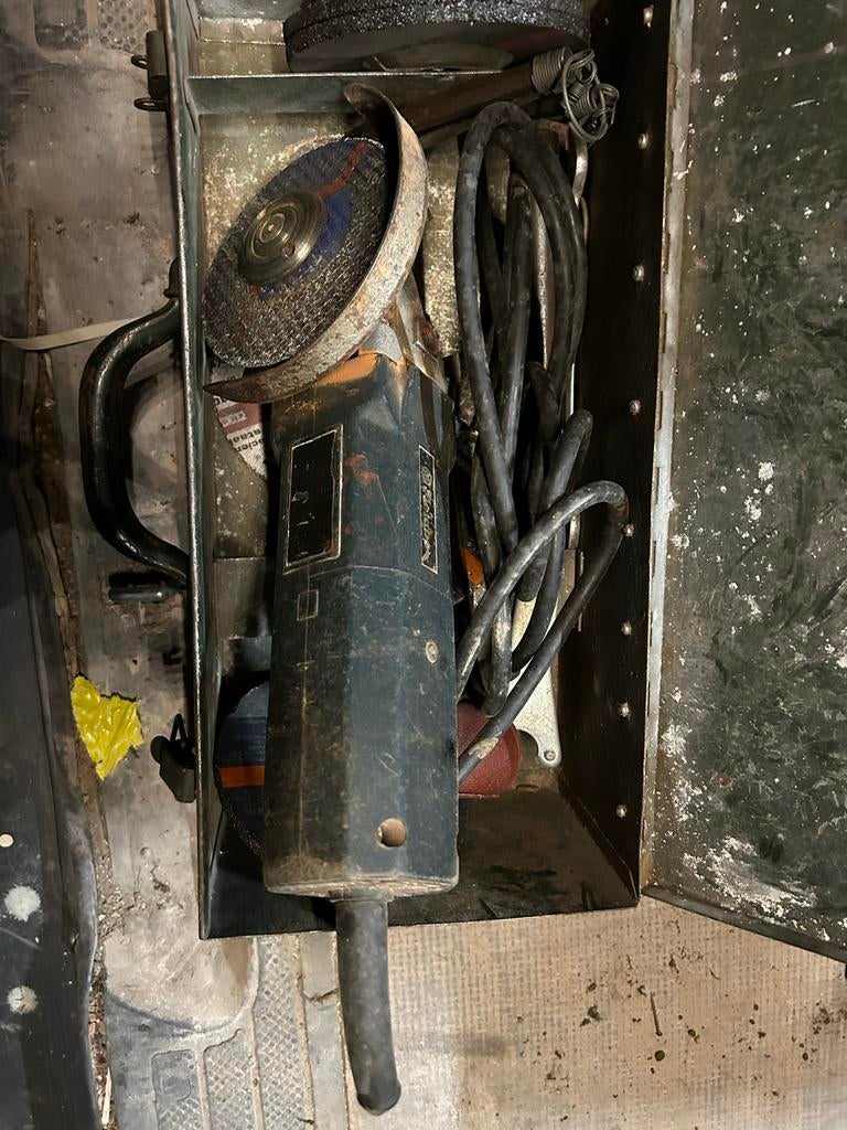 Metabo haakse slijpmachine in metalen koffer, Ophalen, Gebruikt, Haakse handslijpmachine