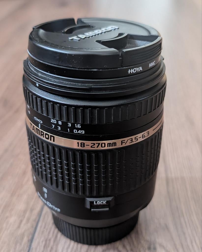 Tamron 18-270mm f/3.5-6.3 Di II VC PZD lens, Ophalen of Verzenden, Gebruikt, Telelens, Zoom