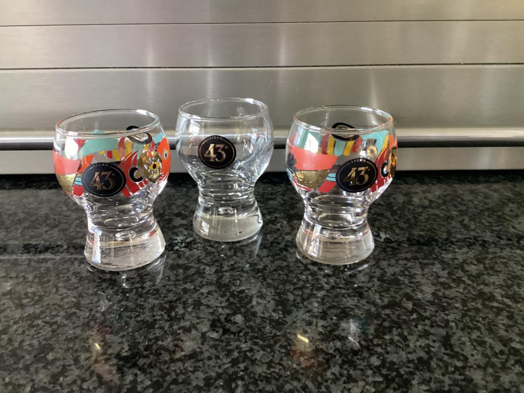 Licor 43 glazen en borrels, Ophalen of Verzenden, Zo goed als nieuw, Borrel- of Shotglas