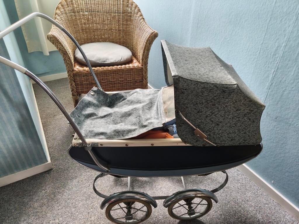 Vintage Van Delft Kinderwagen - Klassiek Model, Gebruikt, Met reiswieg, Ophalen, Kinderwagen