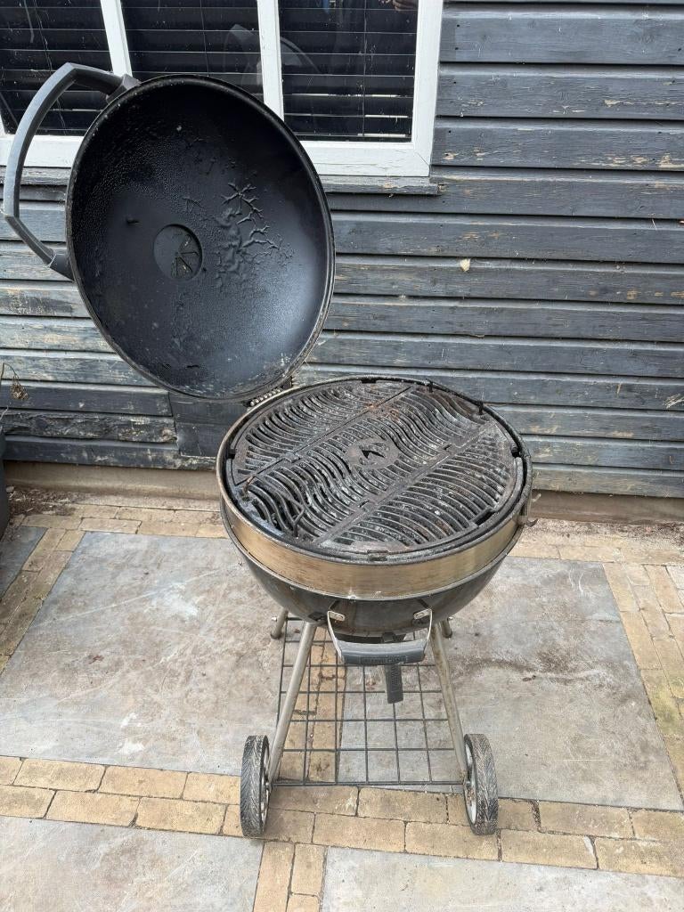 Napoleon Pro Kettle 57 cm, Tuin en Terras, Houtskoolbarbecues, Ophalen, Gebruikt, Napoleon