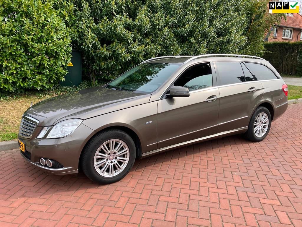 Mercedes-Benz E-klasse Estate 200 CGI Elegance automaat met, Euro 5, Gebruikt, Zwart, 4 cilinders