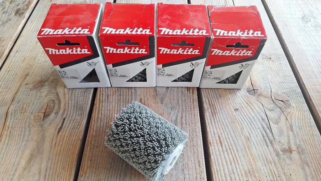 Makita P-04422 Rollen voor Borstelmachine 9741 NIEUW!!, ., Nieuw, Ophalen of Verzenden, .