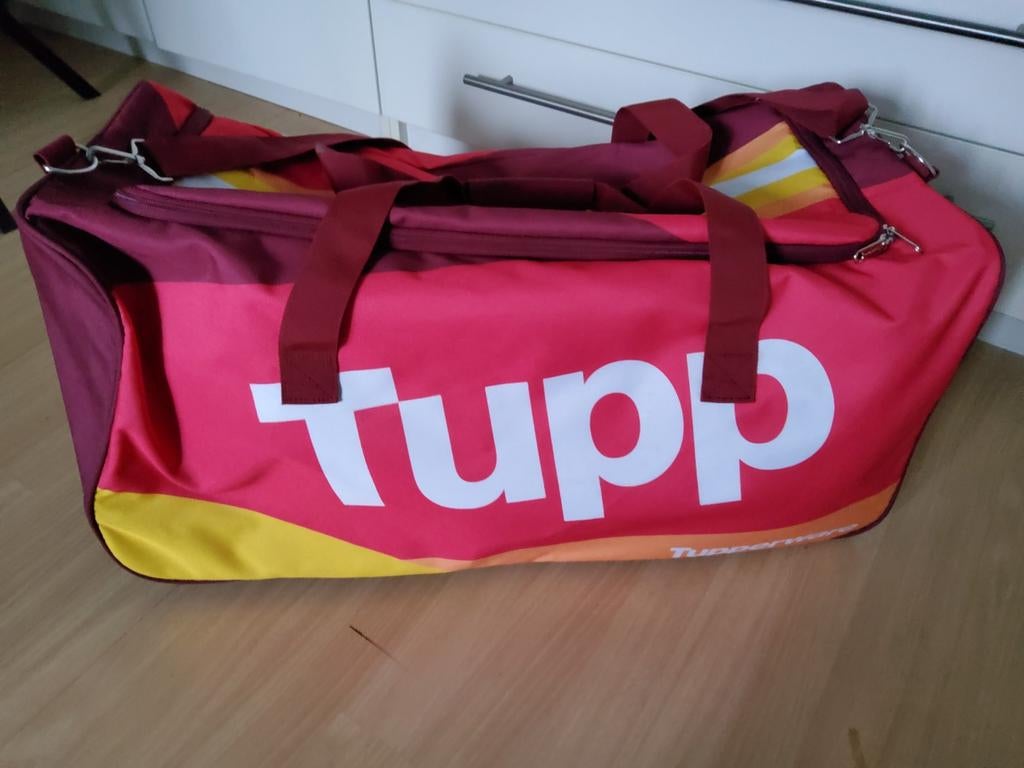 Reistas, weekendtas, trolley van Tupperware., Ophalen, Zo goed als nieuw