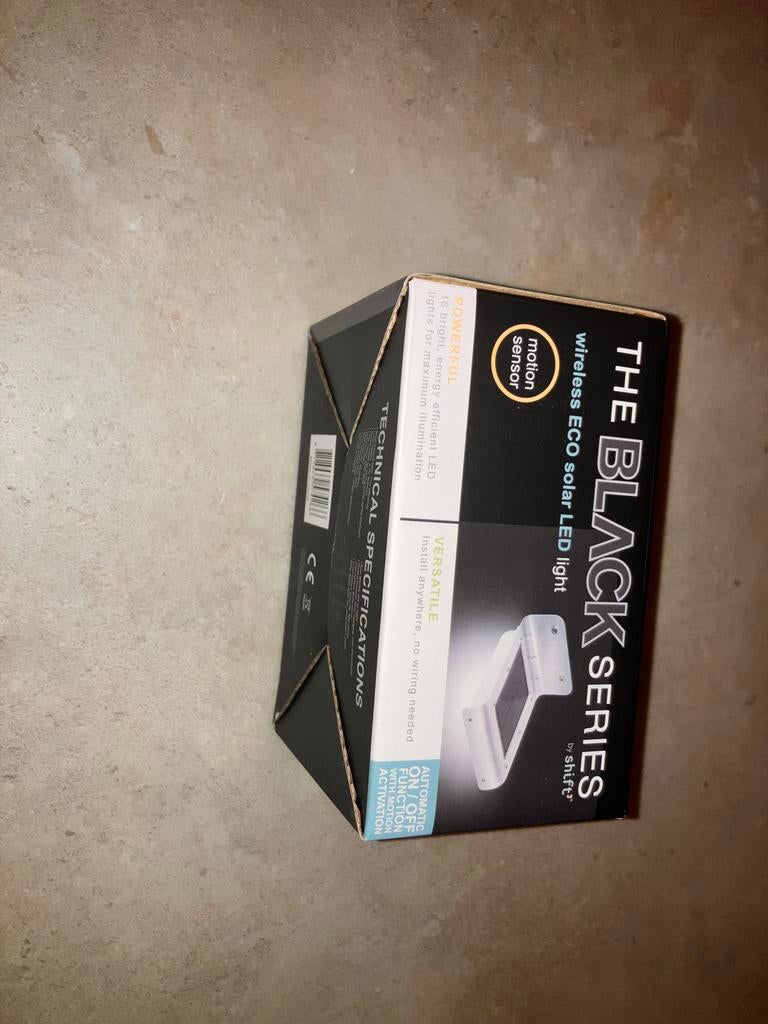 2x Solar LED Lampen met Bewegingssensor - Nieuw in Verpakkin, Tuin en Terras, Buitenverlichting, Zonne-energie, Wandlamp, Nieuw