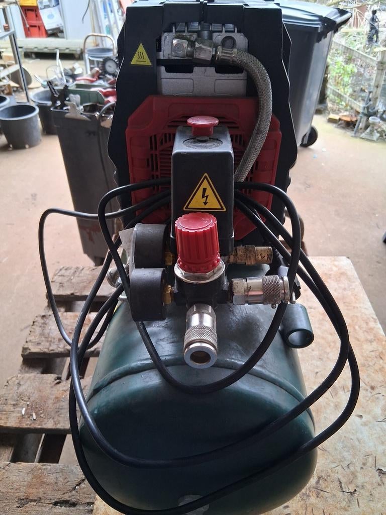 Compressor, 100 liter of meer, Ophalen, Minder dan 200 liter/min