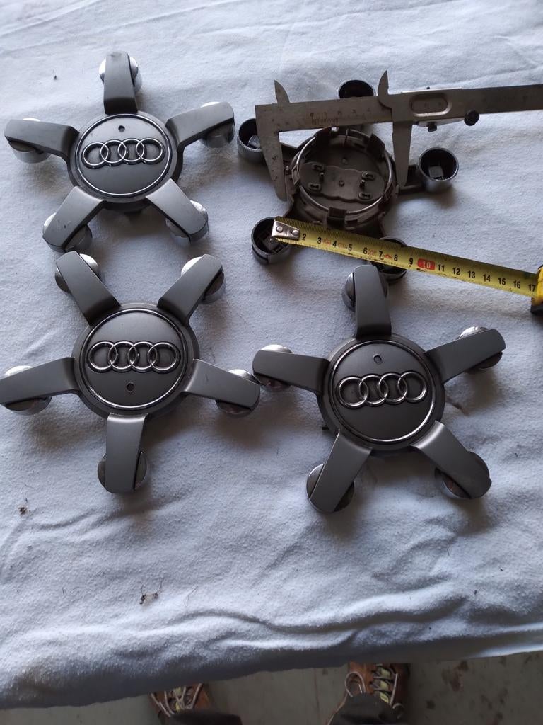 Audi naafdoppen origineel, Ophalen of Verzenden, Overige merken